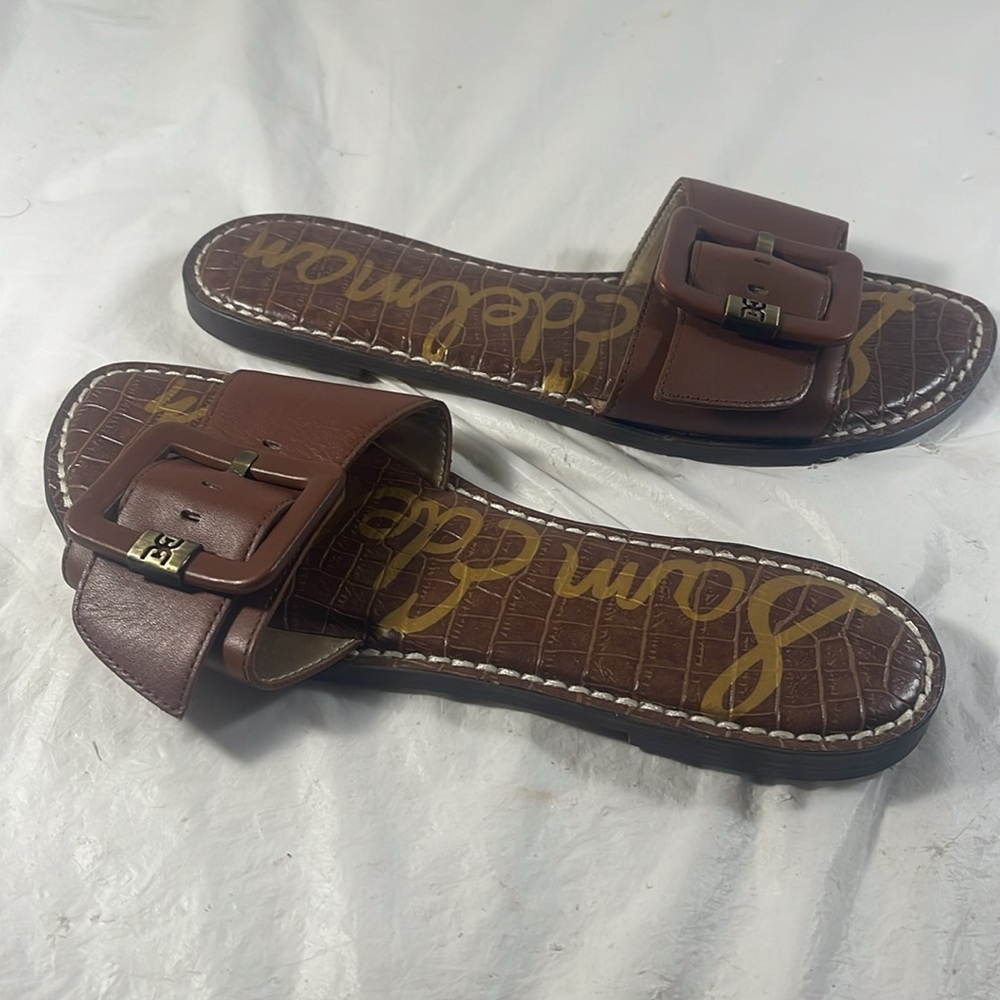 Sam Edelman Women’s Granada Brown Croc-Embossed Adjustable Buckle Slide Sandals - Picture 8 of 9